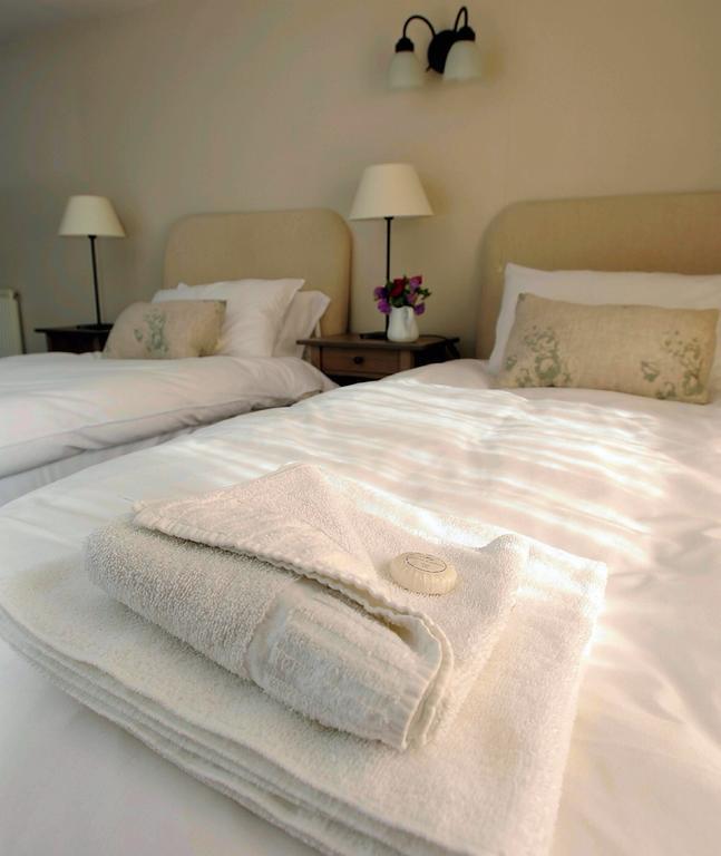 The Falcon Inn Painswick Zimmer foto